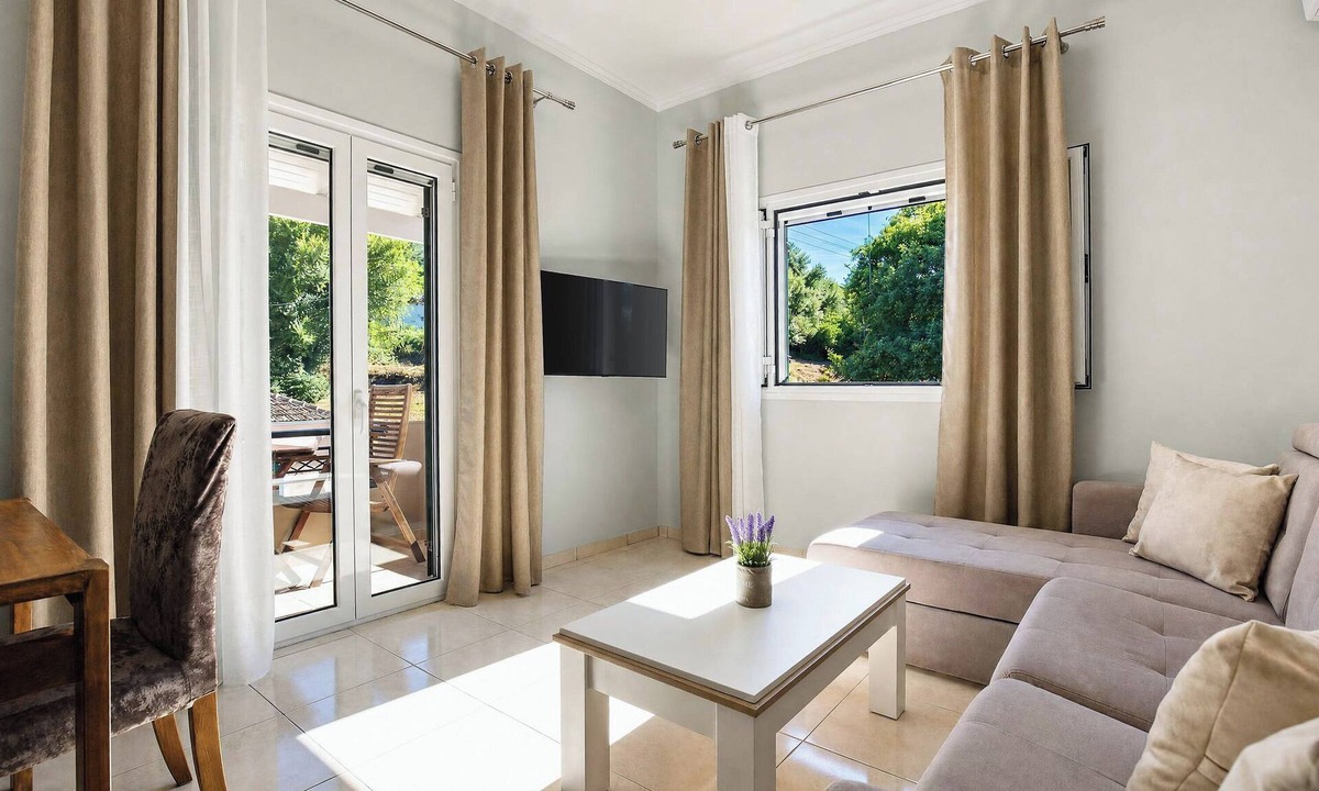 Corfu Apartment | La Perla #1 | 1BR Apartment with Balcony