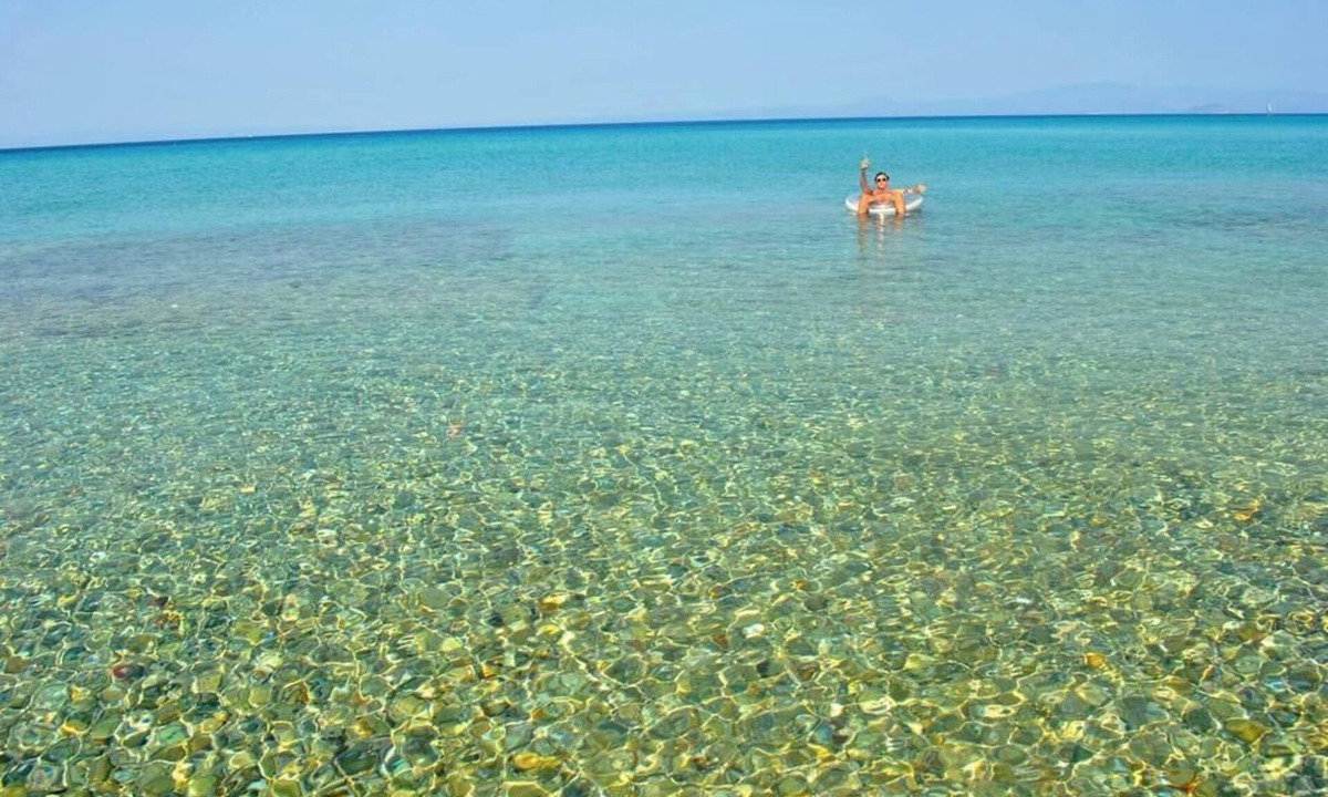 Polichrono Apartment | Laonikos Polyhrono: Family Beach Retreat -Sleeps 5