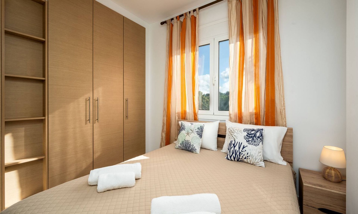 Kalavarda Apartment | Levanta Cozy Two-Bedroom Apartment in Kalavarda