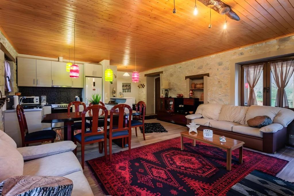 Levidi Apartment | Levidi Sani 11 Suite
