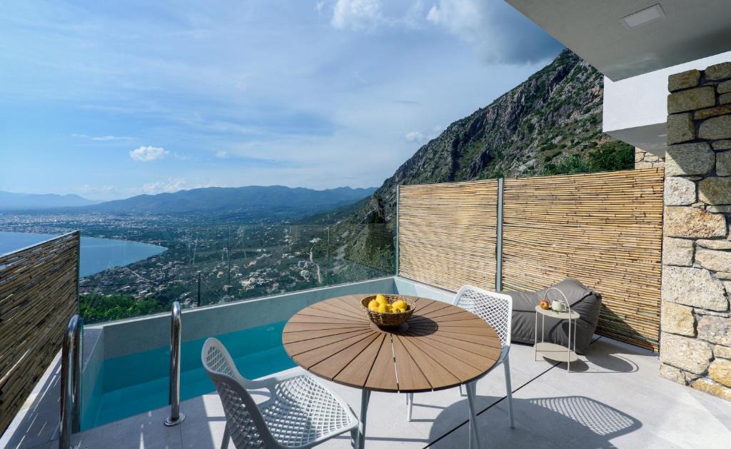 Diasella Apartment | Lithos Retreat 2
