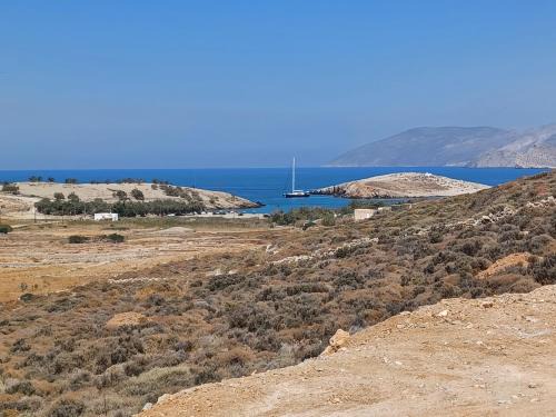 Karavostasis Villa | Livadi BEACH HOUSES