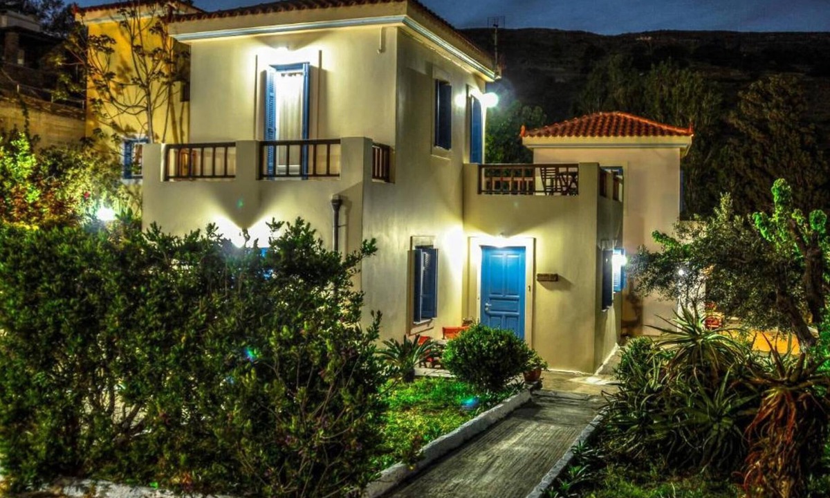 Andros Apartment | Mainades Studio - Andros Peaceful Retreat
