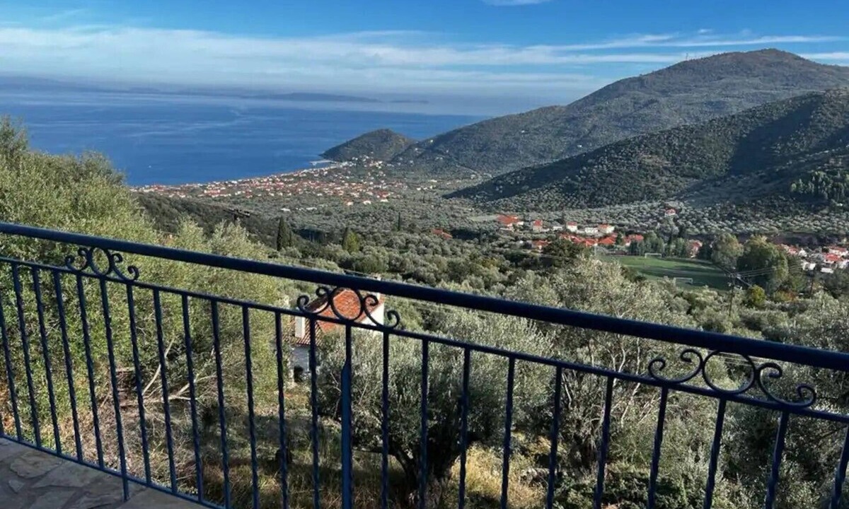 Livadi House | Maison Tout Confort au Calme Avec vue Magnifique