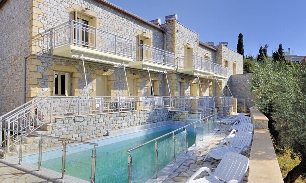 Stoupa Apartment | Manoleas Villas - Apartment 7