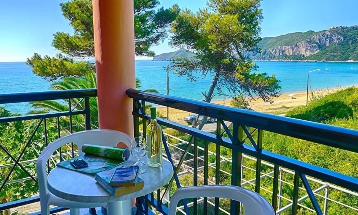 Maria Direkt Strand Mit Meerblick Der Bucht Von Agios Georgios Pagi | Agios Georgios Pagon