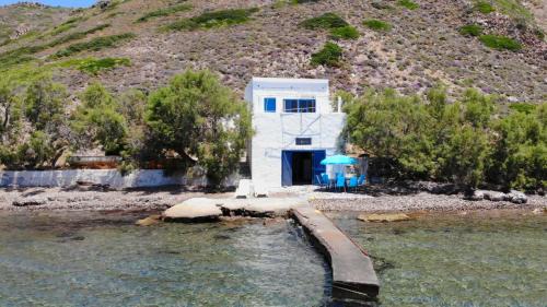 Milos House | Marioga's house