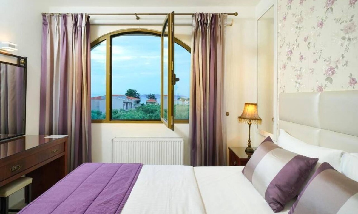 Thasos Town Hotel | Mary An