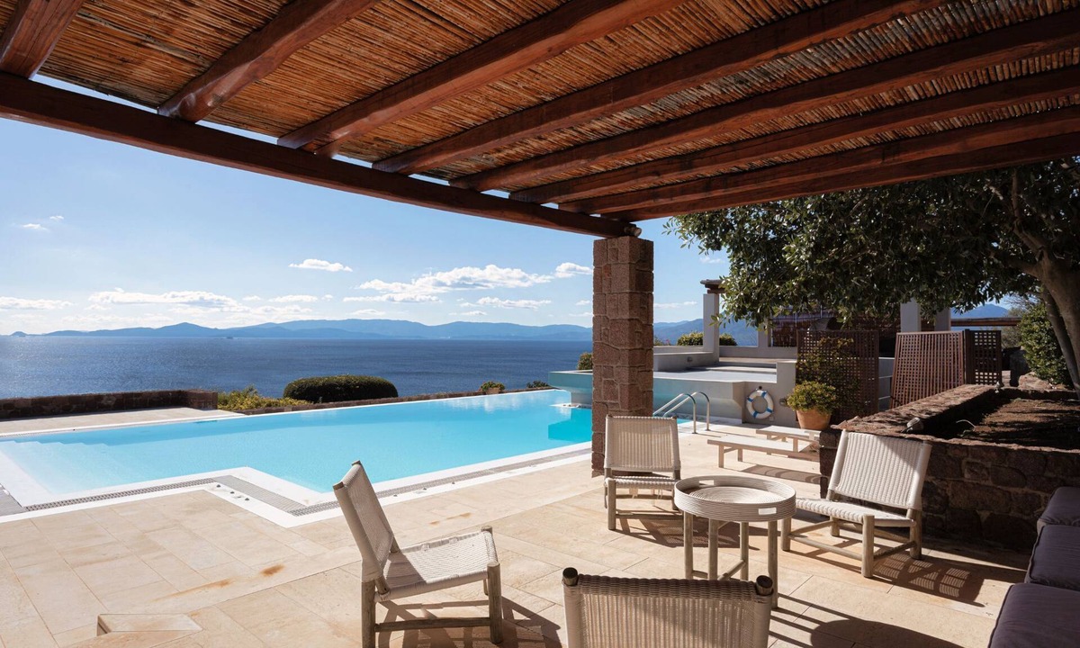 Kontos Villa | Mediterranean Dream Villa Aegina
