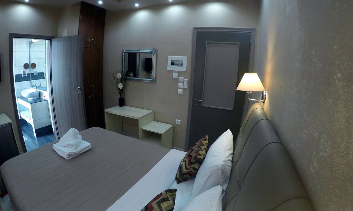 Meteora House | Midia Suites
