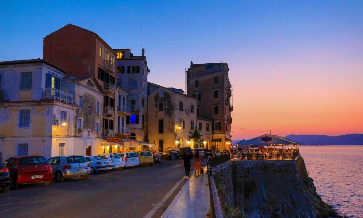 Old Town House | Mouragia House in Kerkira