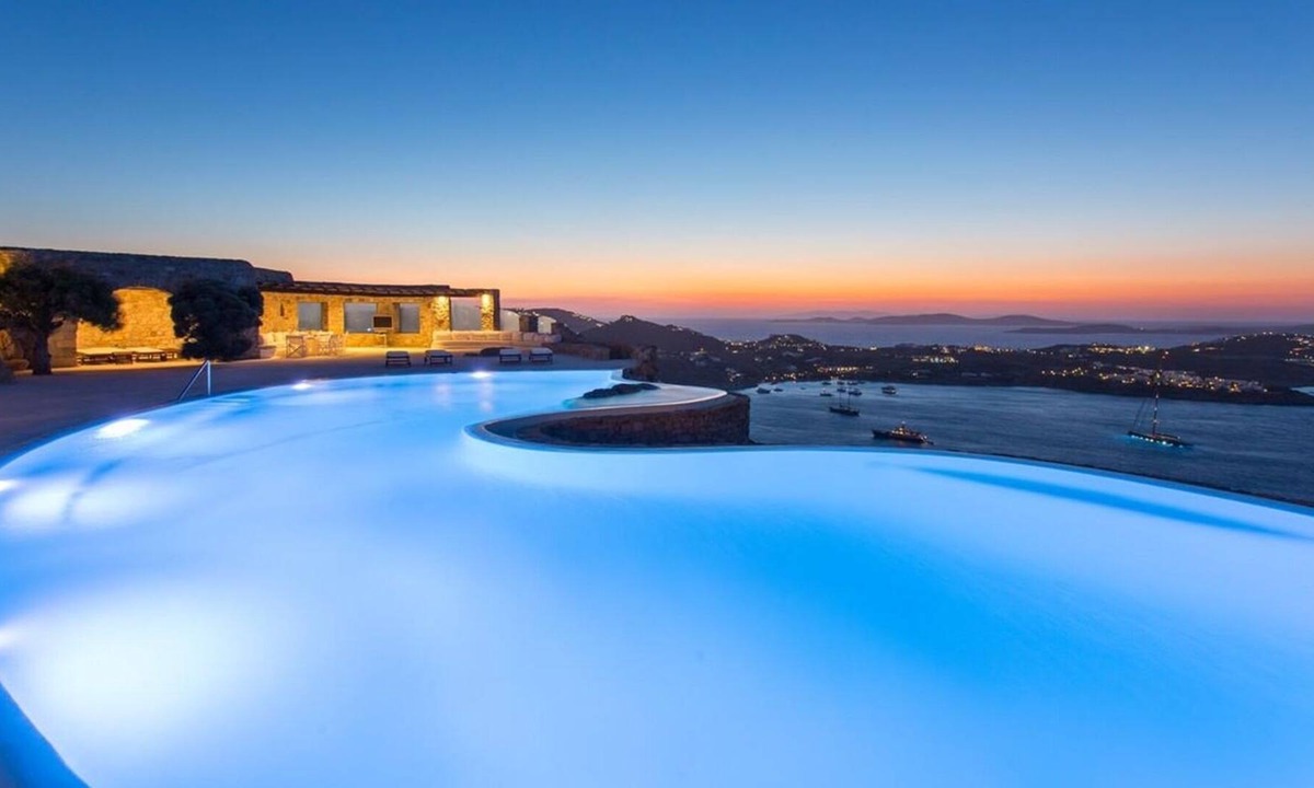 Glastros House | Mykonos Holiday Home Aegean Water Views