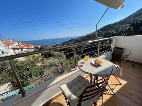 Voia Apartment | Myrtoan Sea View Apartment
