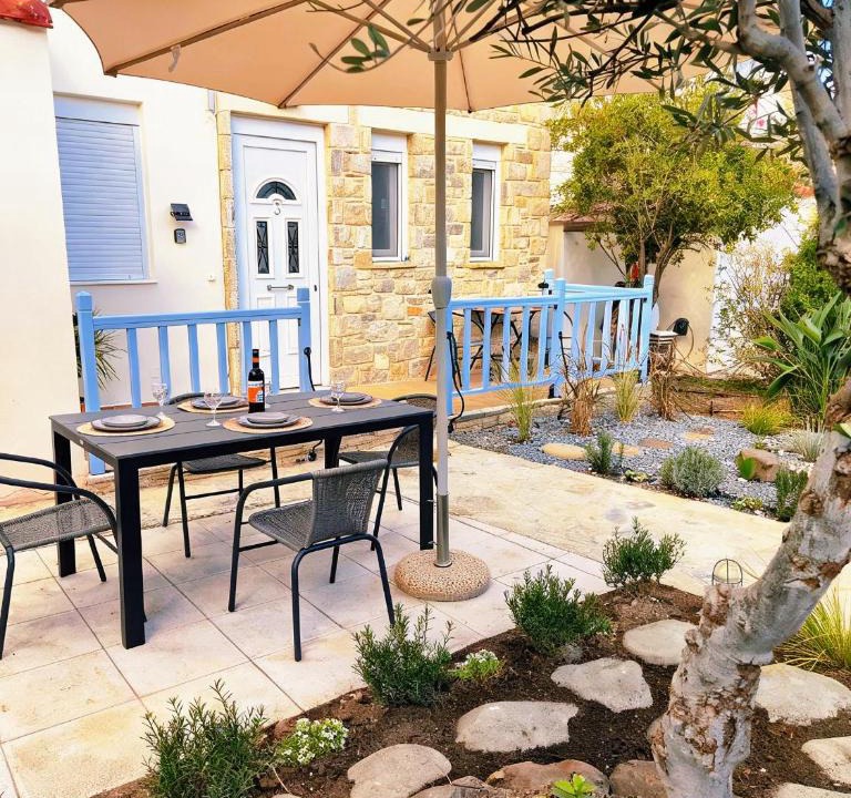 Mirtos Villa | Myrtos Olive Seaside Villa
