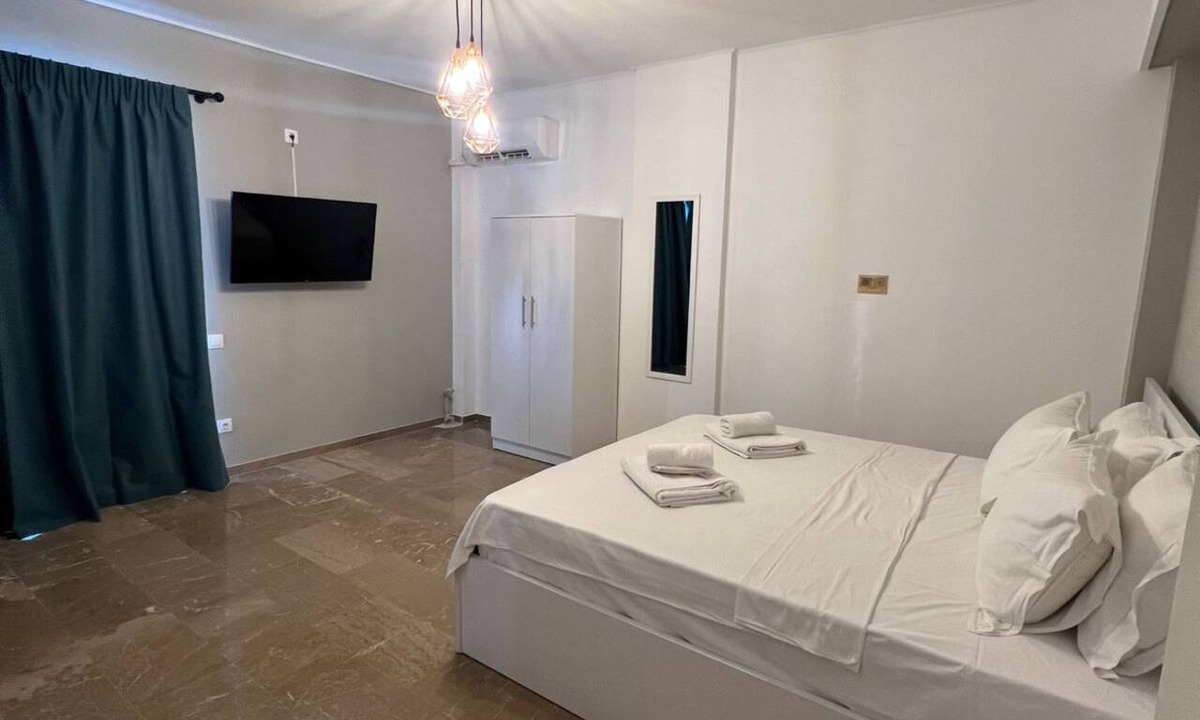Plaka Apartment | Nikis Penthouse 4th Floor