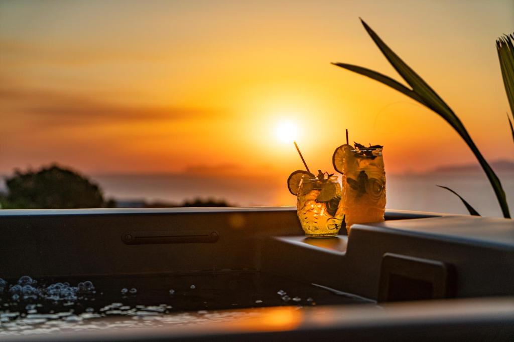 Finikia Villa | Noelia Suites by MPS