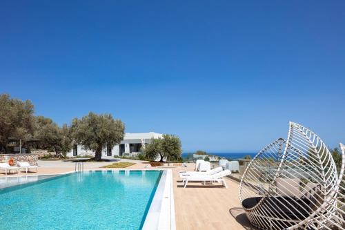 Xiro Chorio Villa | Nomadic Villa - Perpetual motion by etouri
