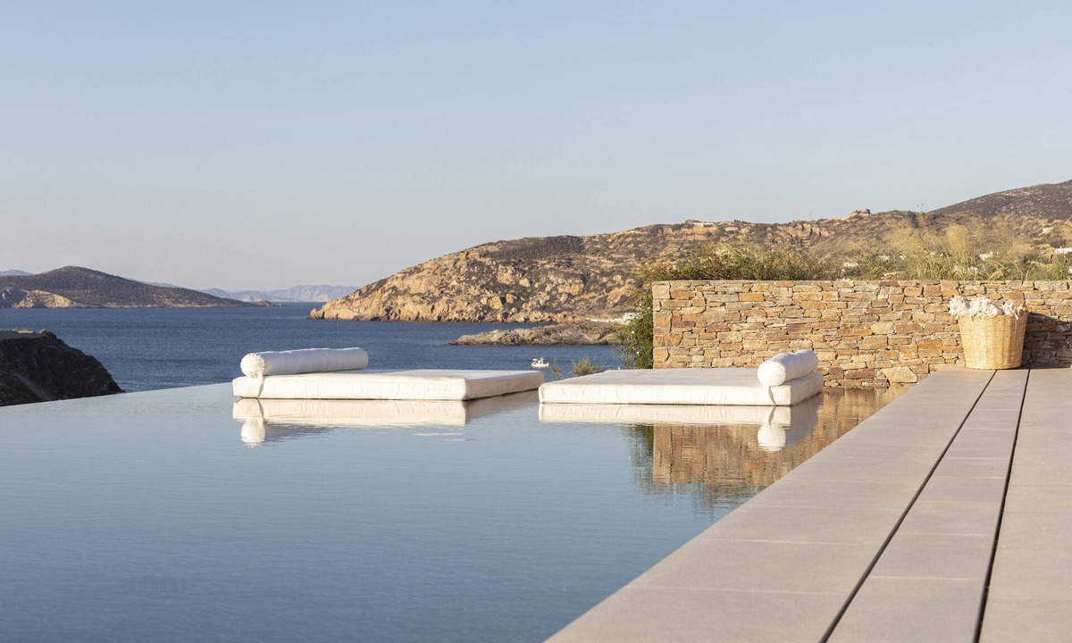 Sifnos Hotel | NOS Hotel & Villas
