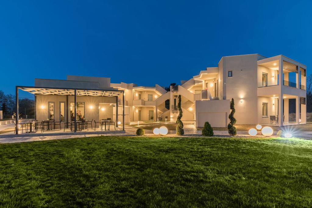 Limin Litochorou Apartment | Olympus Pantheon Luxury Rooms