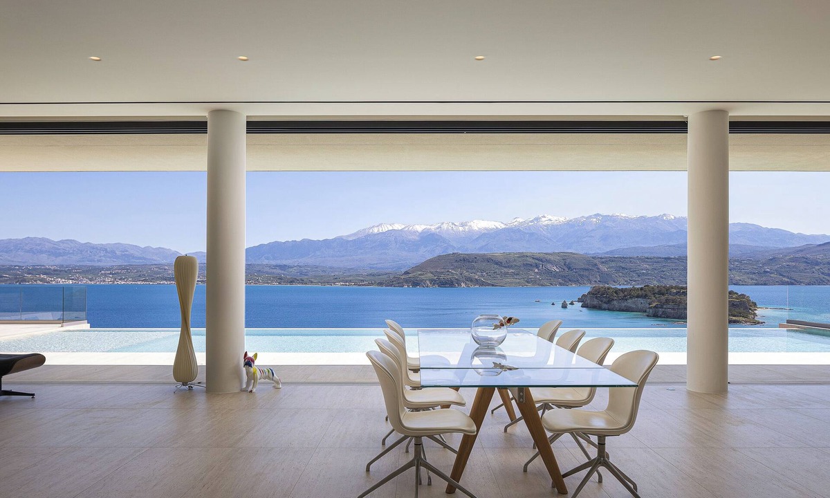 Akrotiri Villa | Omoi Villa - Where Time Dissolves In Blue by etouri