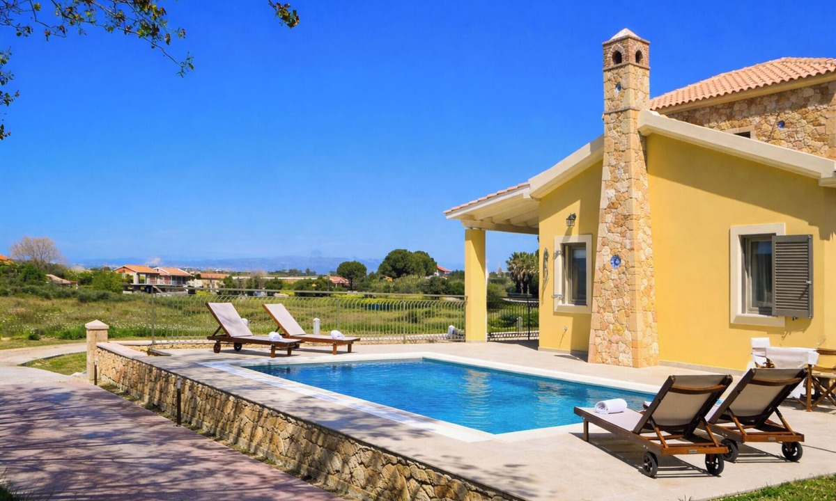 Sarlata Villa | Orion Luxury Villa, Estrellas Luxury Villas