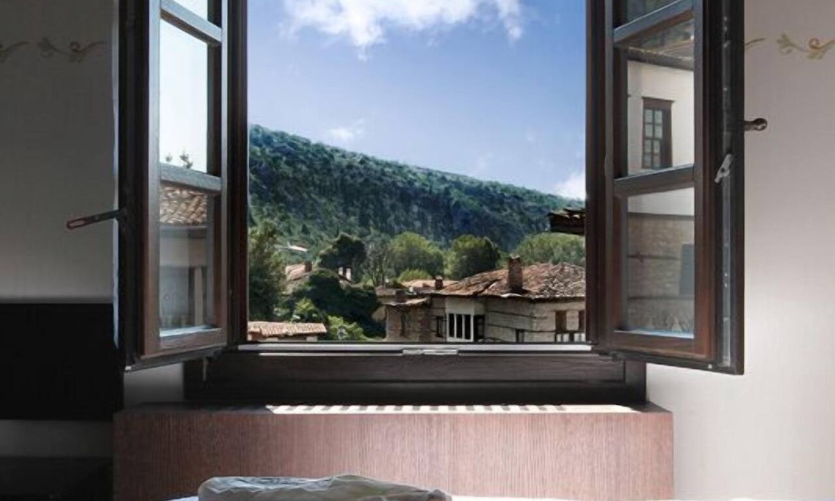 Kastoria Hotel | Orologopoulos Mansion