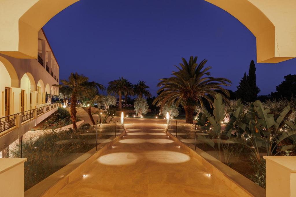 Gouvia Hotel | Paradise Hotel Corfu