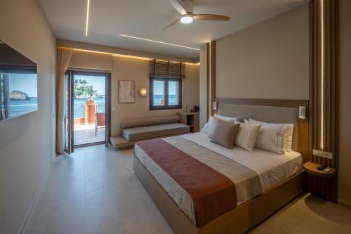 Parga Hotel | Parga Harbor Suites