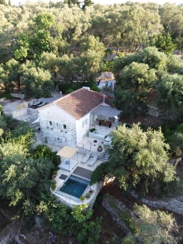 Katsimatika House | Paxos StoneHouse