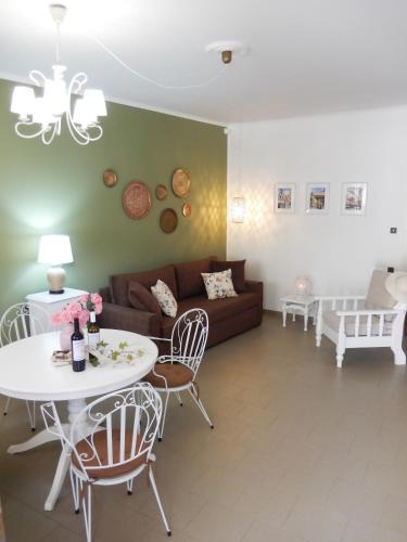 Drimonas Apartment | Portico Cozy Home