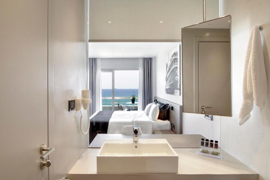 Palaio Faliro Hotel | Poseidon Athens Hotel