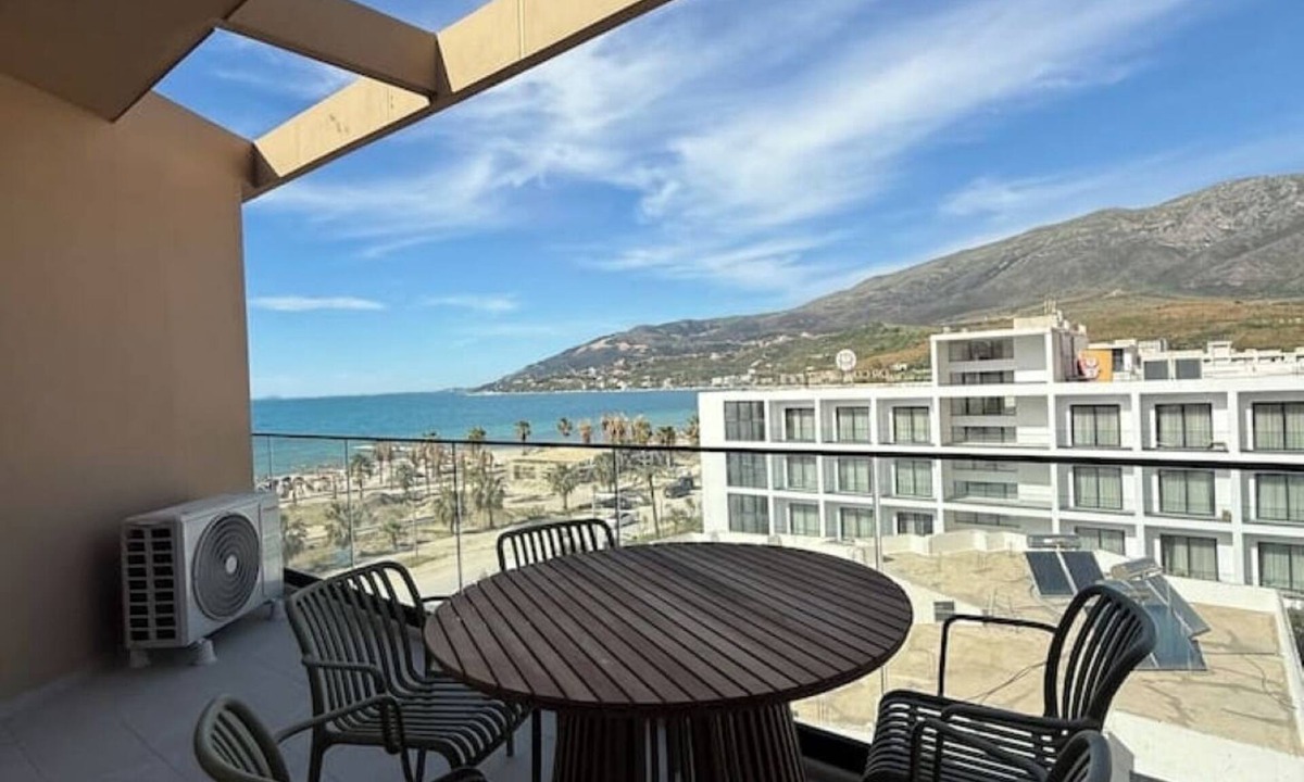 Orikum Apartment | Possum Apartment Radhime : Your Family's Perfect Beach Retreat