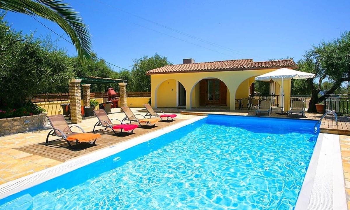 Barbati Villa | Prestige Villas | NISSAKI | 5 min walk to Tavernas & Supermarket