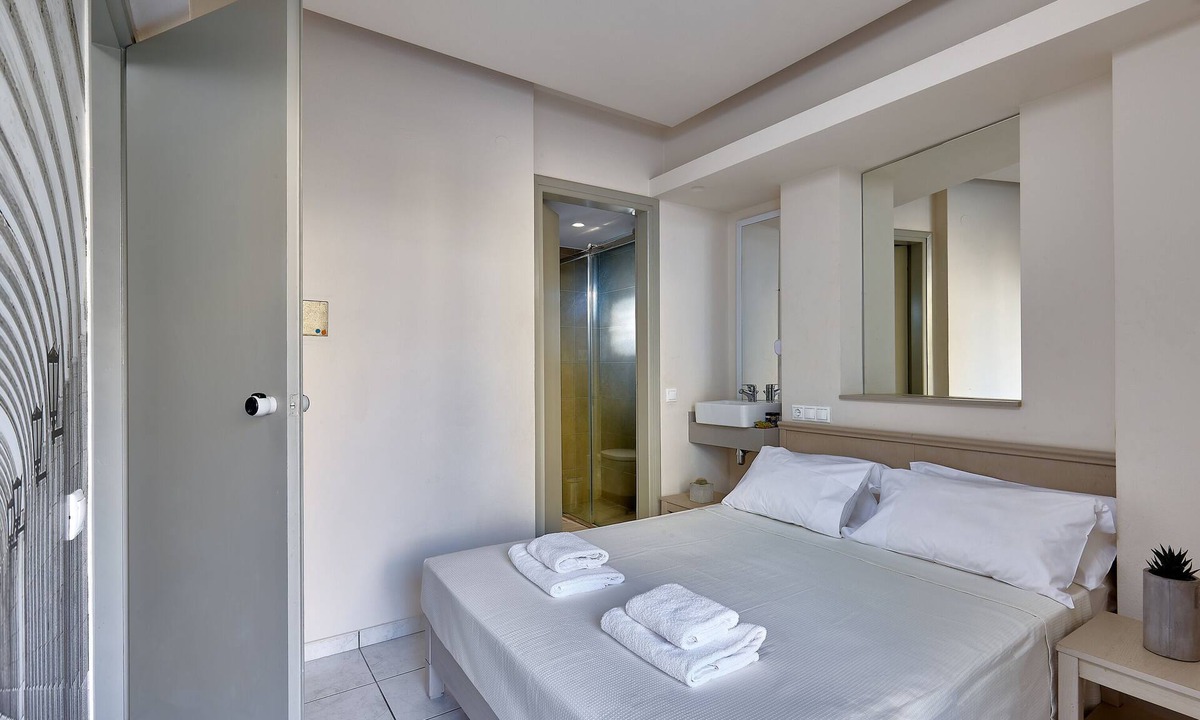 Archanes Apartment | Prime Central Studios, Modern studios in Heraklion City Center