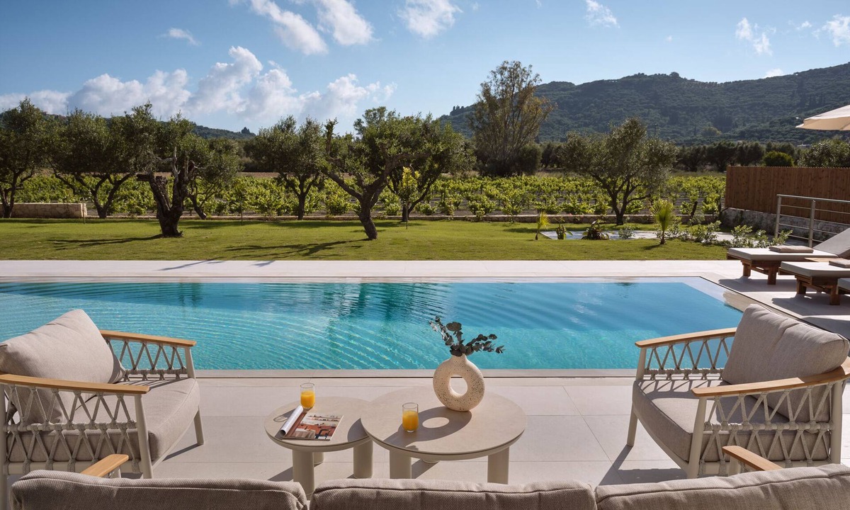 Neromilos Villa | Reveria Villa, a 1.500m2 Private Poolside Stay