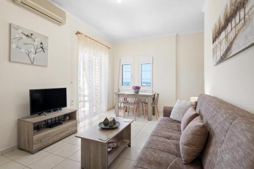 Daratsos Apartment | Rias Sea View Apartment
