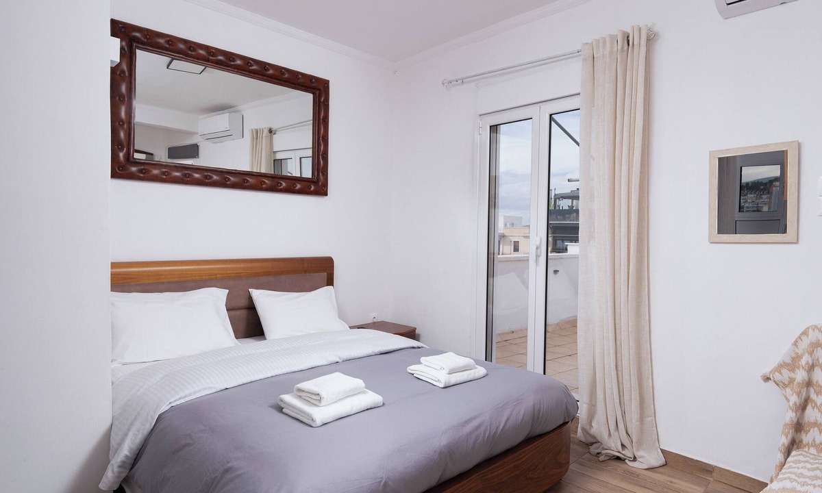 Gazi Apartment | Rooftop Gazi Apartment Athens