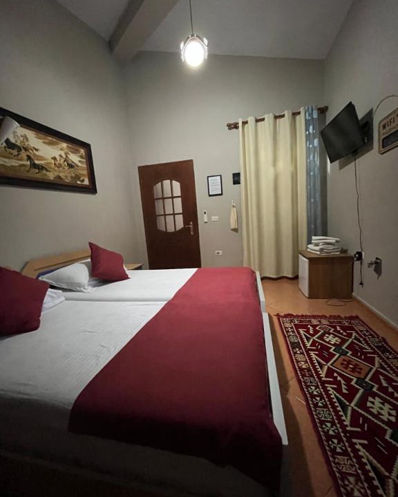 Kruje House | ROOMS EMILIANO Castle of Kruja
