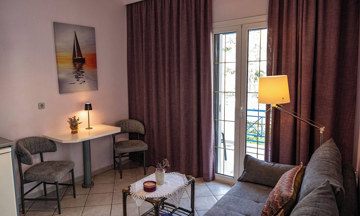 Agios Dimitrios Apartment | Sand Garden Apart, Wi‑Fi & garden near the beach