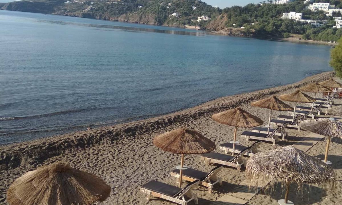 Vromolithos House | Sea side aptms at Leros quite island place