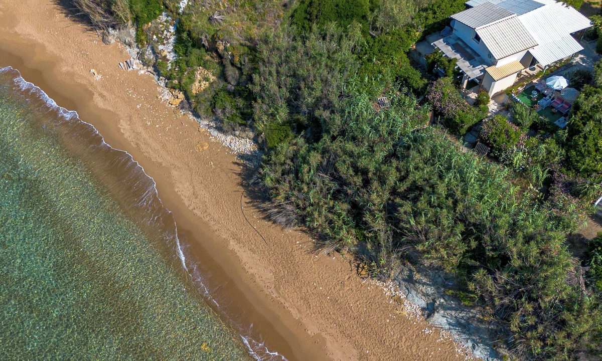 Ag. Georgios House | SEAFRONT COSY LOFT -for 2-5 guests