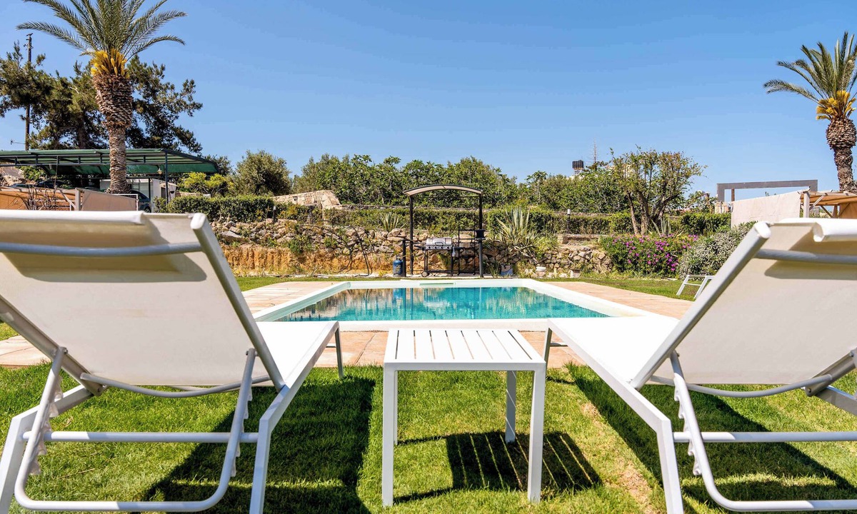 Kokkini Chani House | Seaside Gem near Heraklion, Villa Maro III Getaway