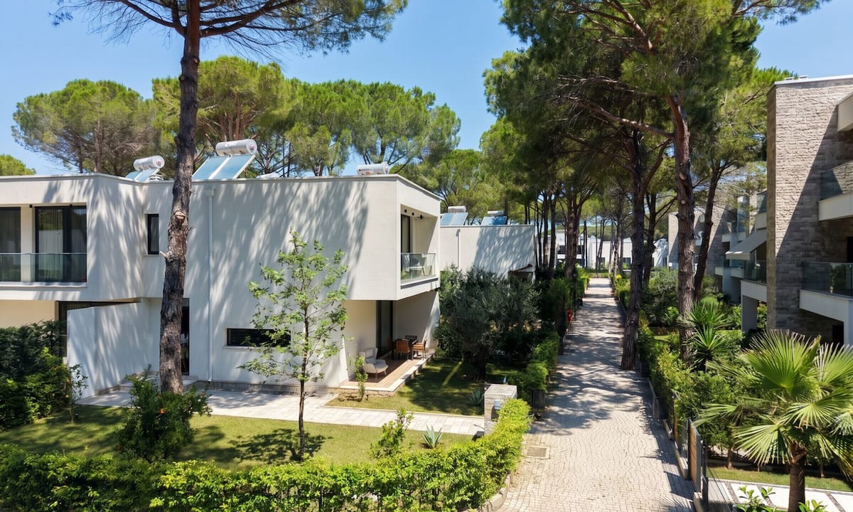 Ishem Villa | Seaside Premium Villa