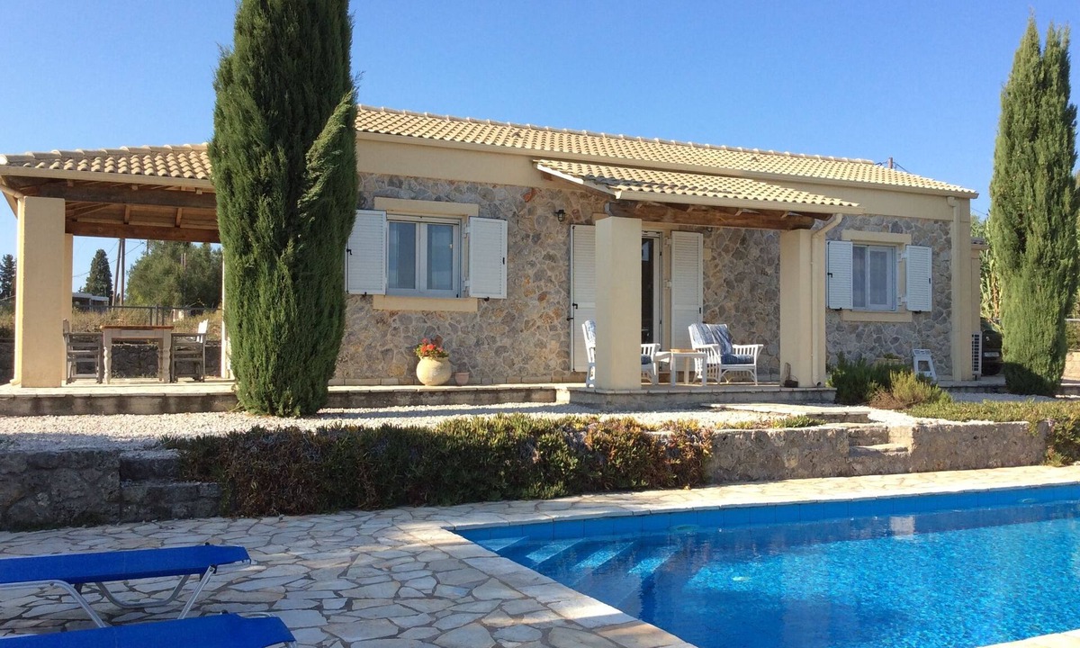 Afra Villa | Secluded, Villa Azalea. Private Pool. Spectacular Views. Restful. "A Hidden Gem"