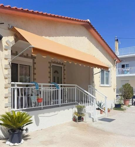 Kavala House | Sia Beach House
