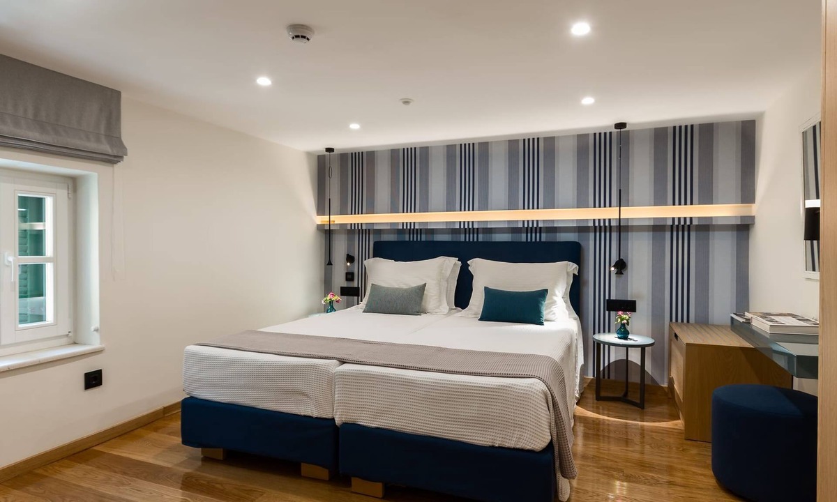 Old Town House | Signature Suite Cantons View