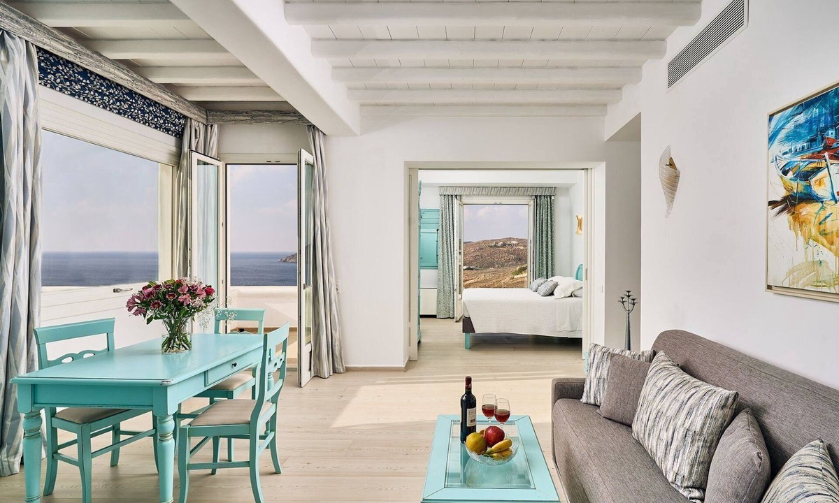 Elia Villa | Sophisticated Mykonos Villa Maris Solis | 3 Bedrooms | Breathtaking Sea Views