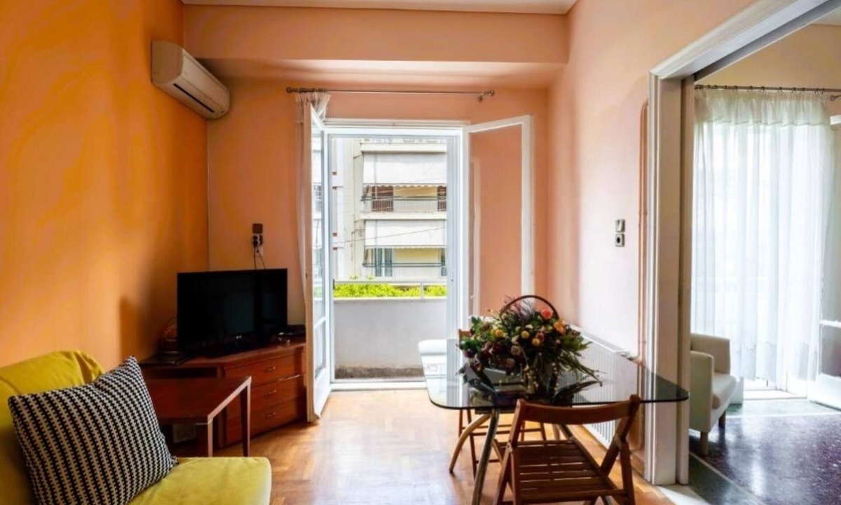 Neos Kosmos Apartment | Spacious & Modern Retreat with Sun Terrace in Neos Kosmos, Athens