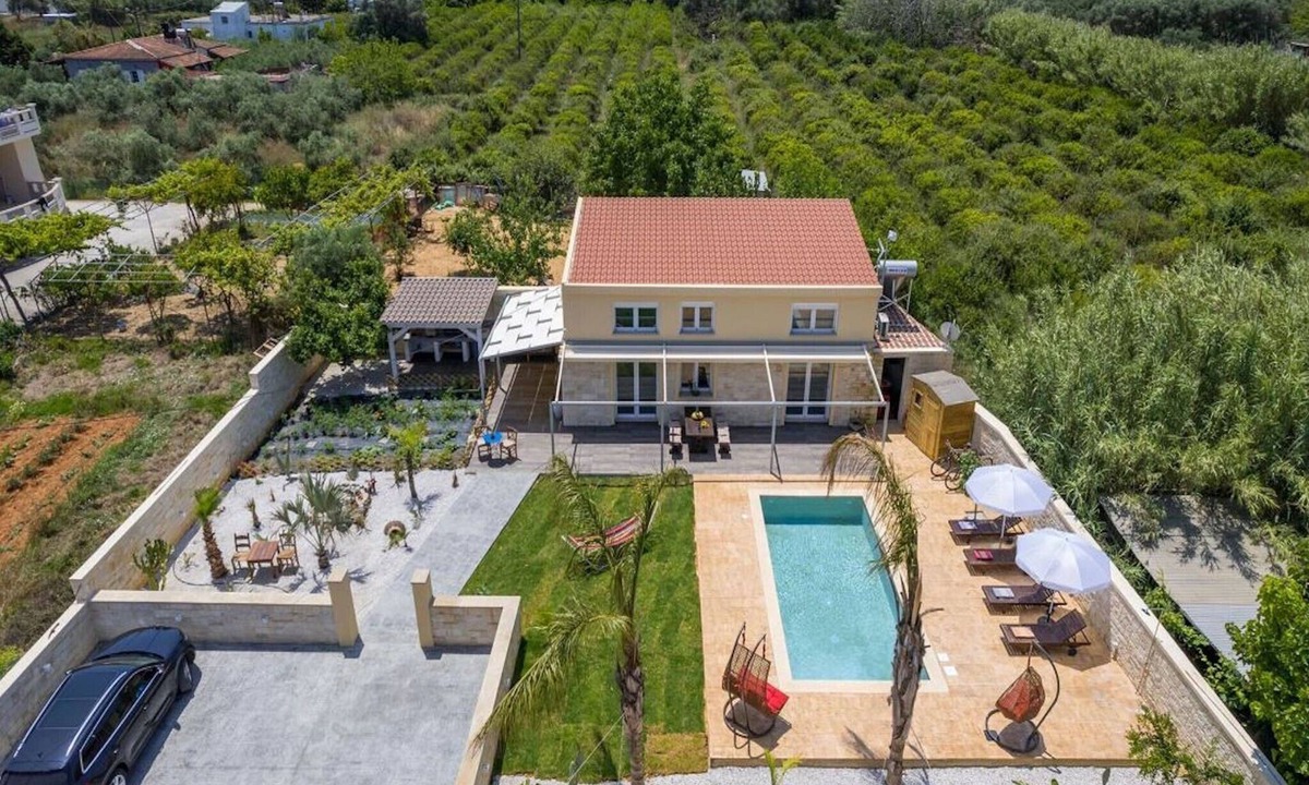 Nerokouros Villa | Splendid Chania Villa | 3 Bedrooms | Garden View Villa | Short Drive to City Centre | Private & Secluded