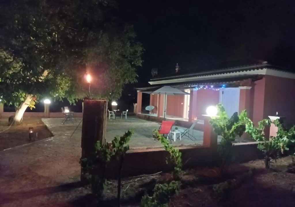 Sinarades House | Stammys house